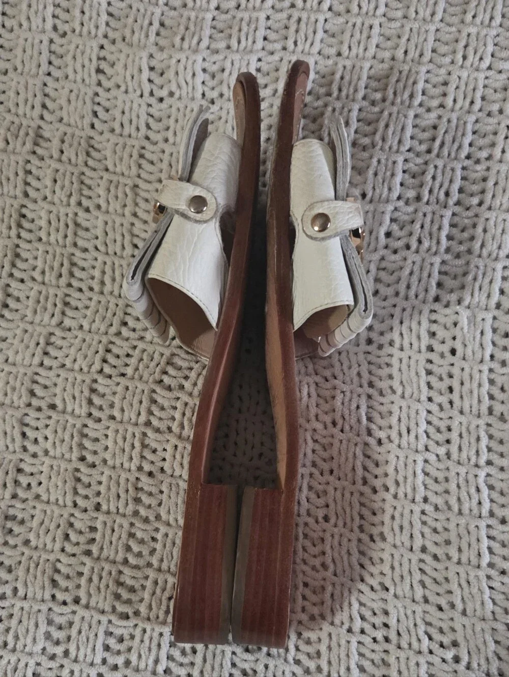 Kate Spade New York White Leather Sandals Size 8.5
